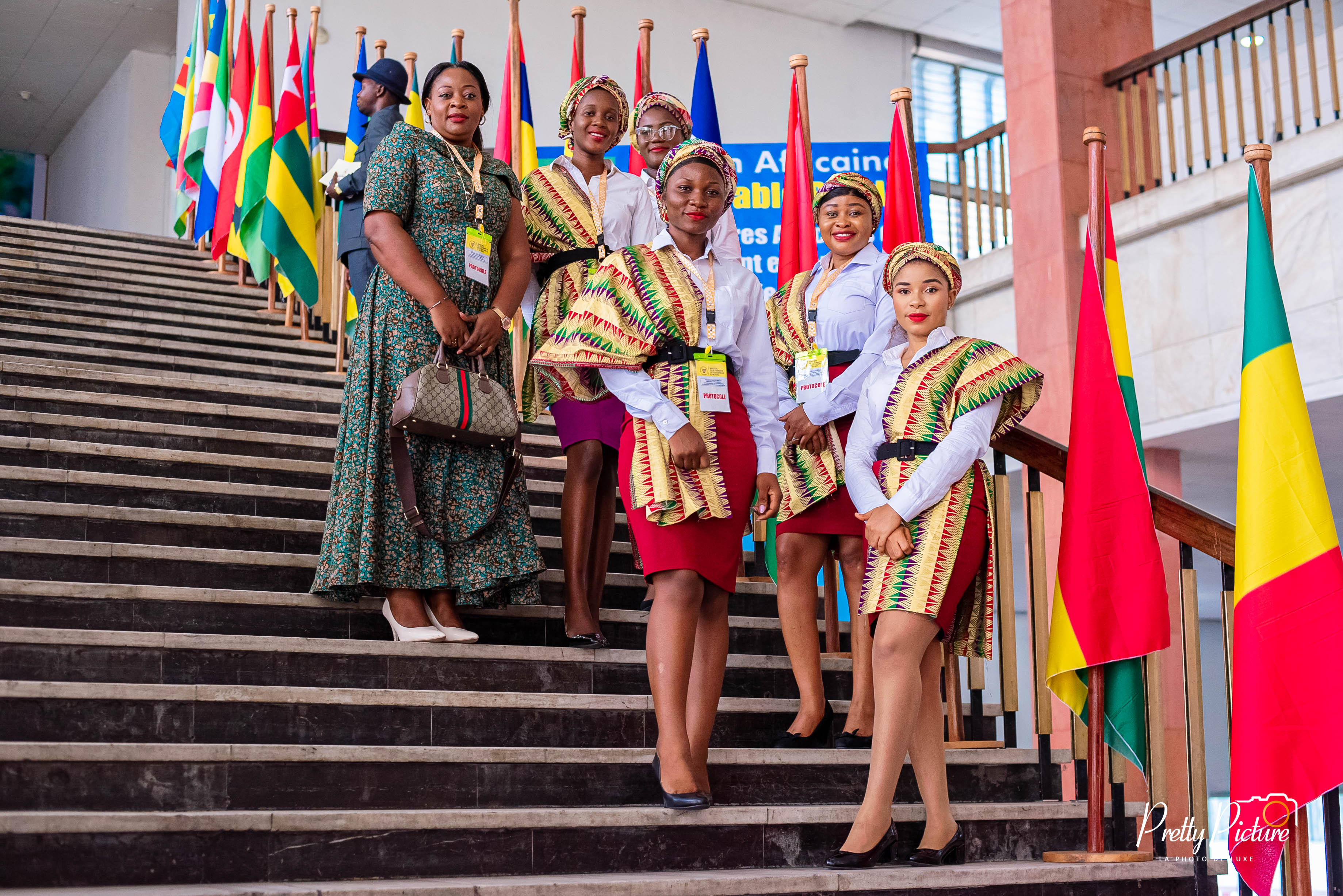 Hôtesses événementielles 2